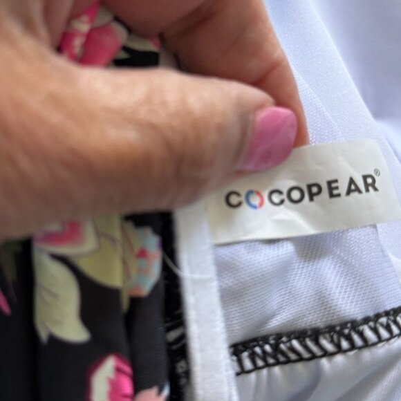 Cocopear Womens Black Floral One-Piece Swimsuit With Crossover Straps Size 3XL - Picture 3 of 14